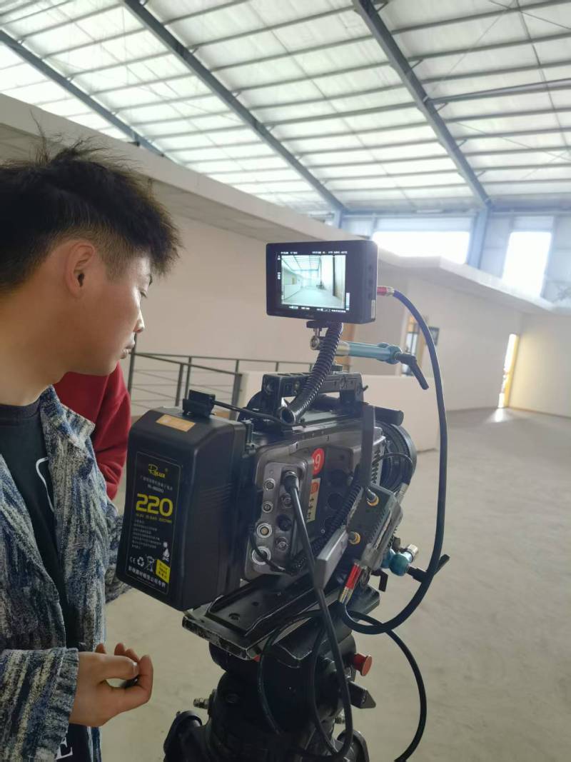 创新驱动，智领未来——龙圩区TVC与广告片拍摄制作的创新实践